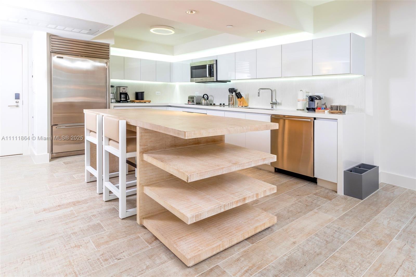 102 24th St # 906, Miami Beach FL 33139 — #A11111864