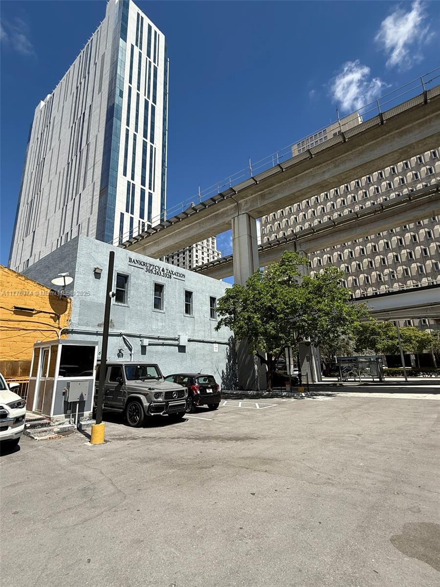 16 SW 1st Ave, Miami FL 33130 — #A11776974