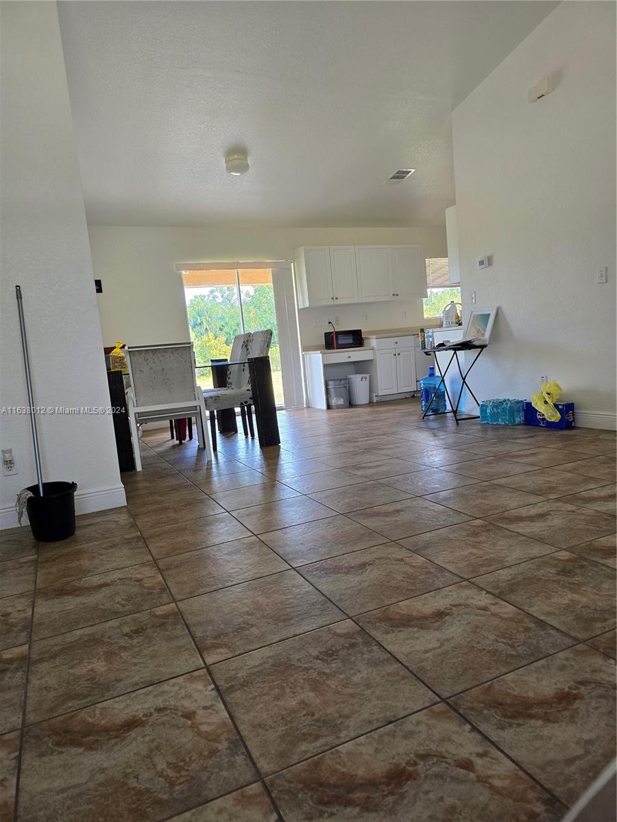 466 rewing st, Lehigh Acres FL 33974 — #A11638012